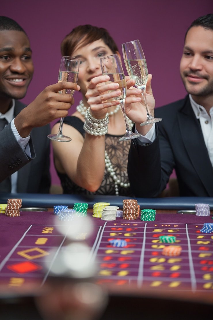 Ocean King live-dealer game interface on mikigaming mobile app